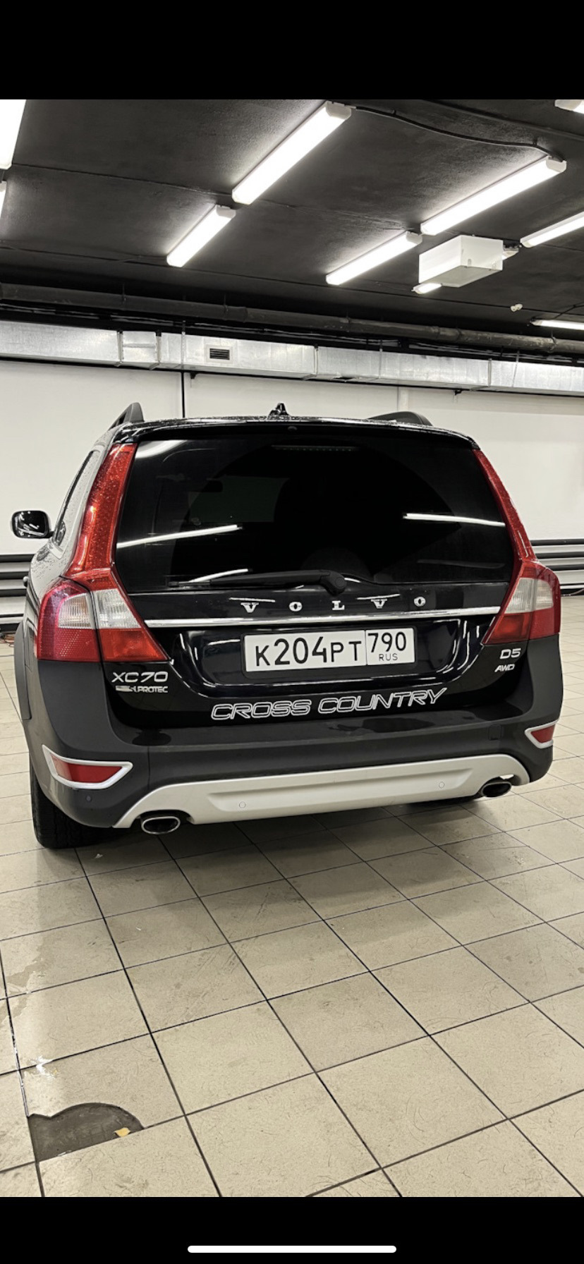 Где купить наклейку Cross Country? — Volvo XC70 III, 3,2 л, 2008 года |  стайлинг | DRIVE2