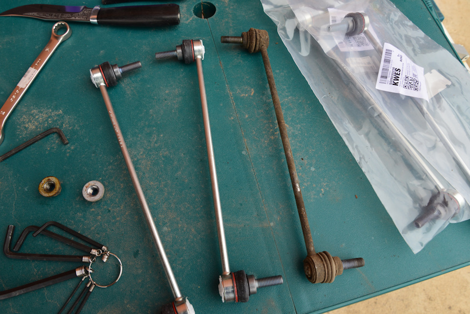 Тянем и стабилизируем. Меняем тяги стабилизатора поперечной ...