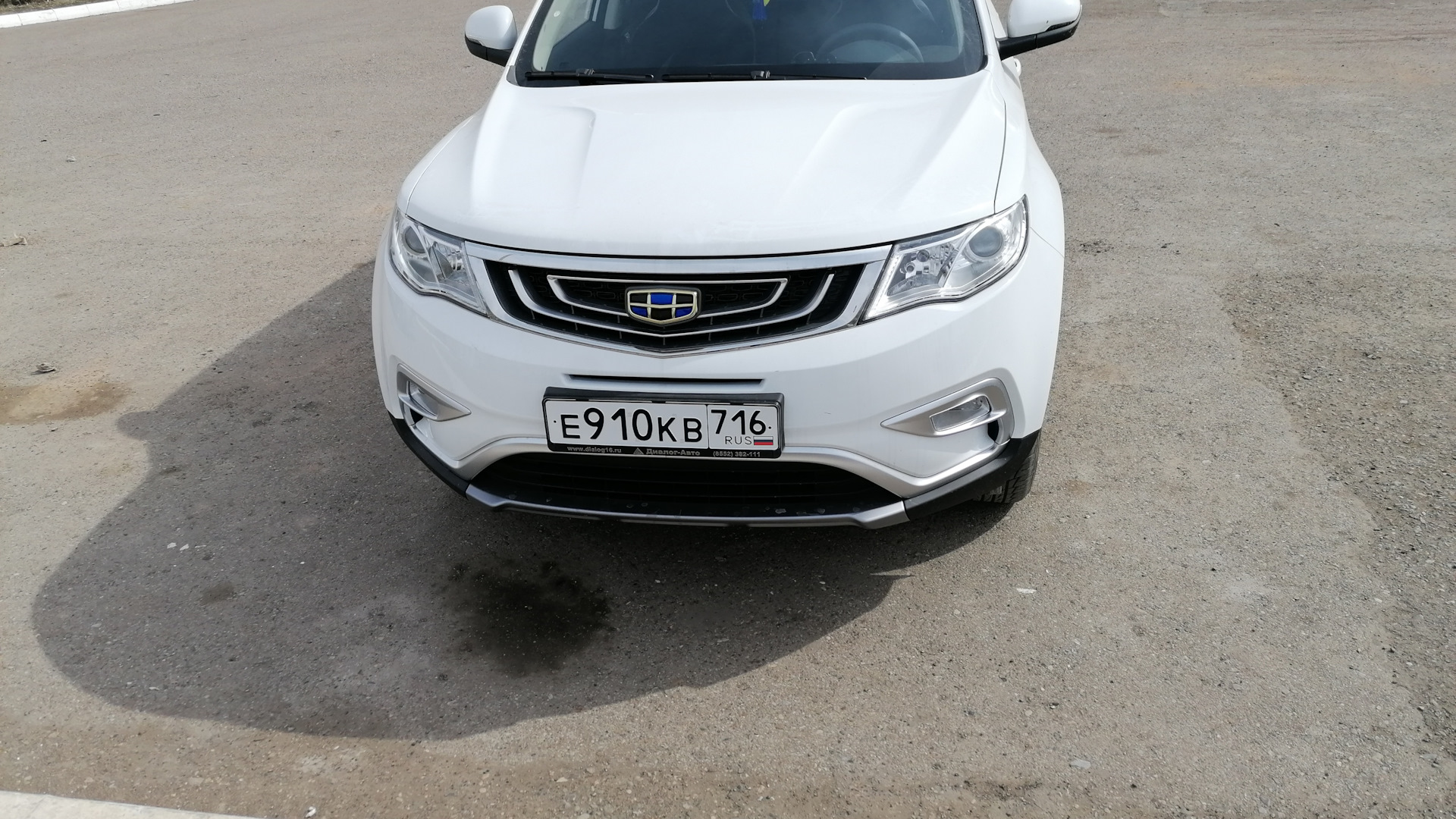 Geely Atlas (1G) 2.0 бензиновый 2020 | White horse на DRIVE2