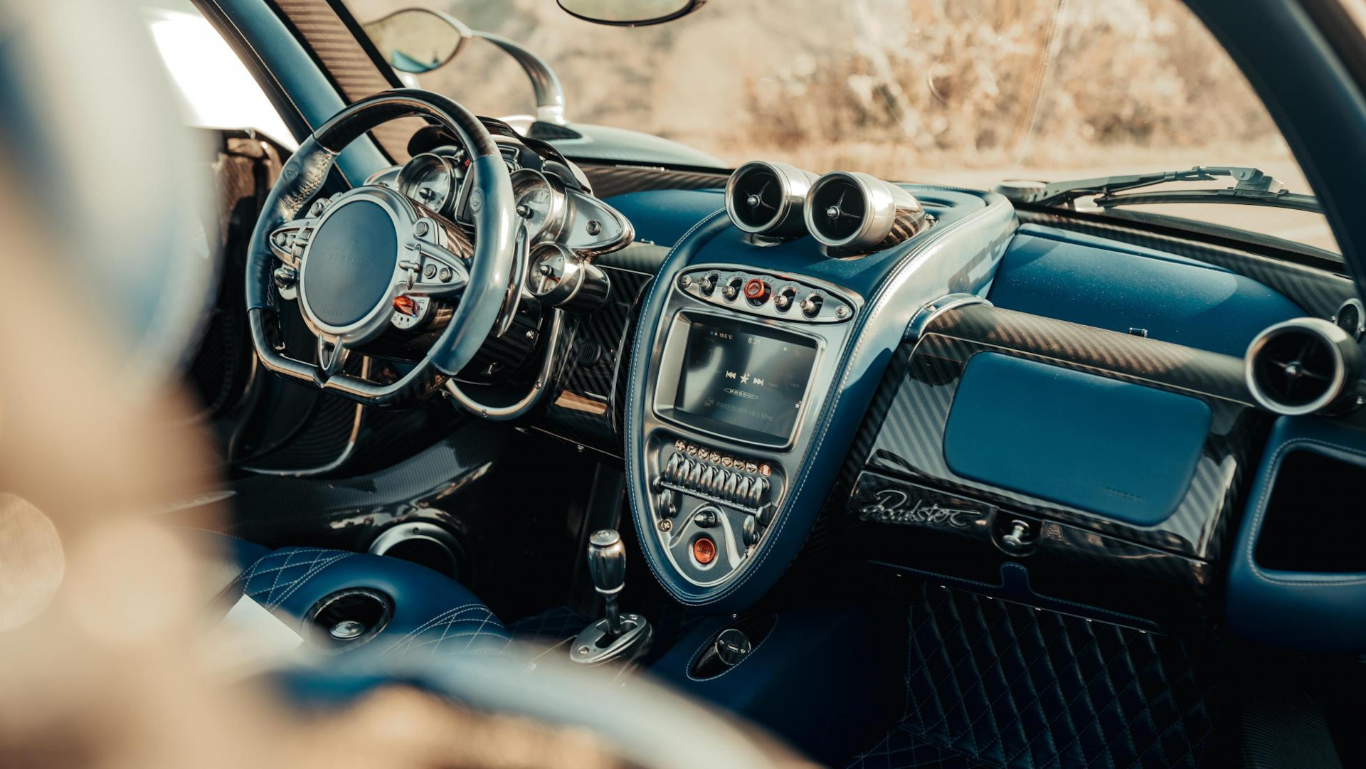 Pagani Zonda 2005 Interior