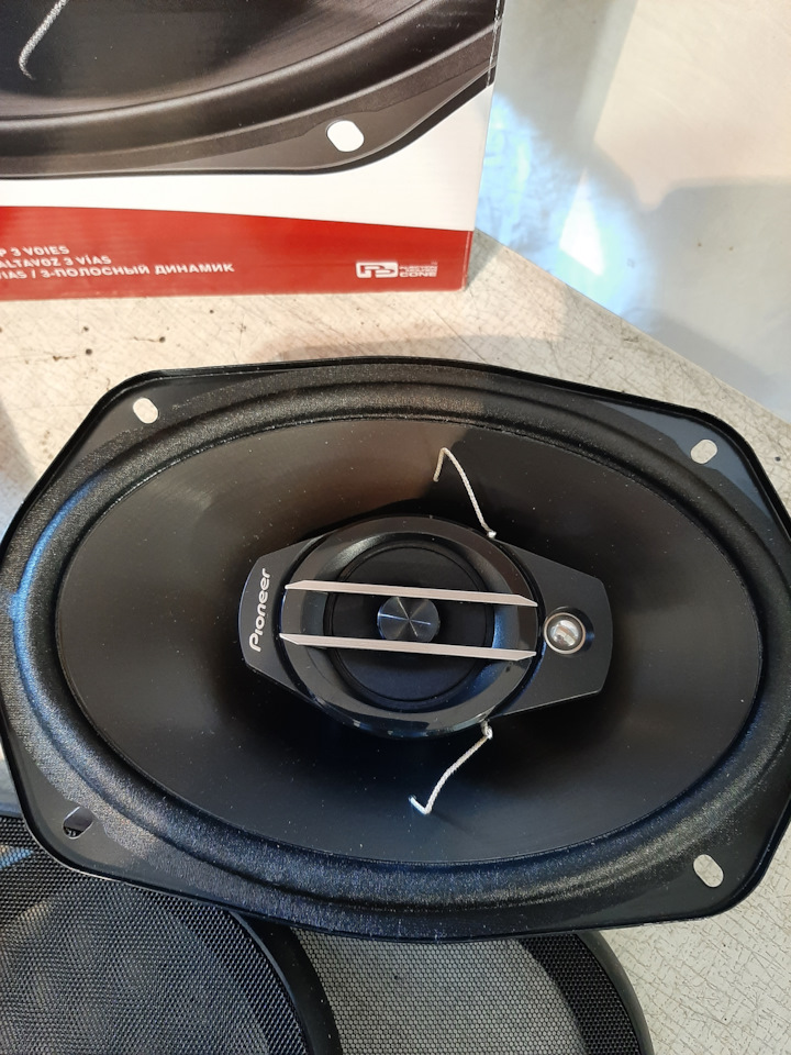Автомобильная 3-полосная коаксиальная акустика Pioneer TS-G6930F ...