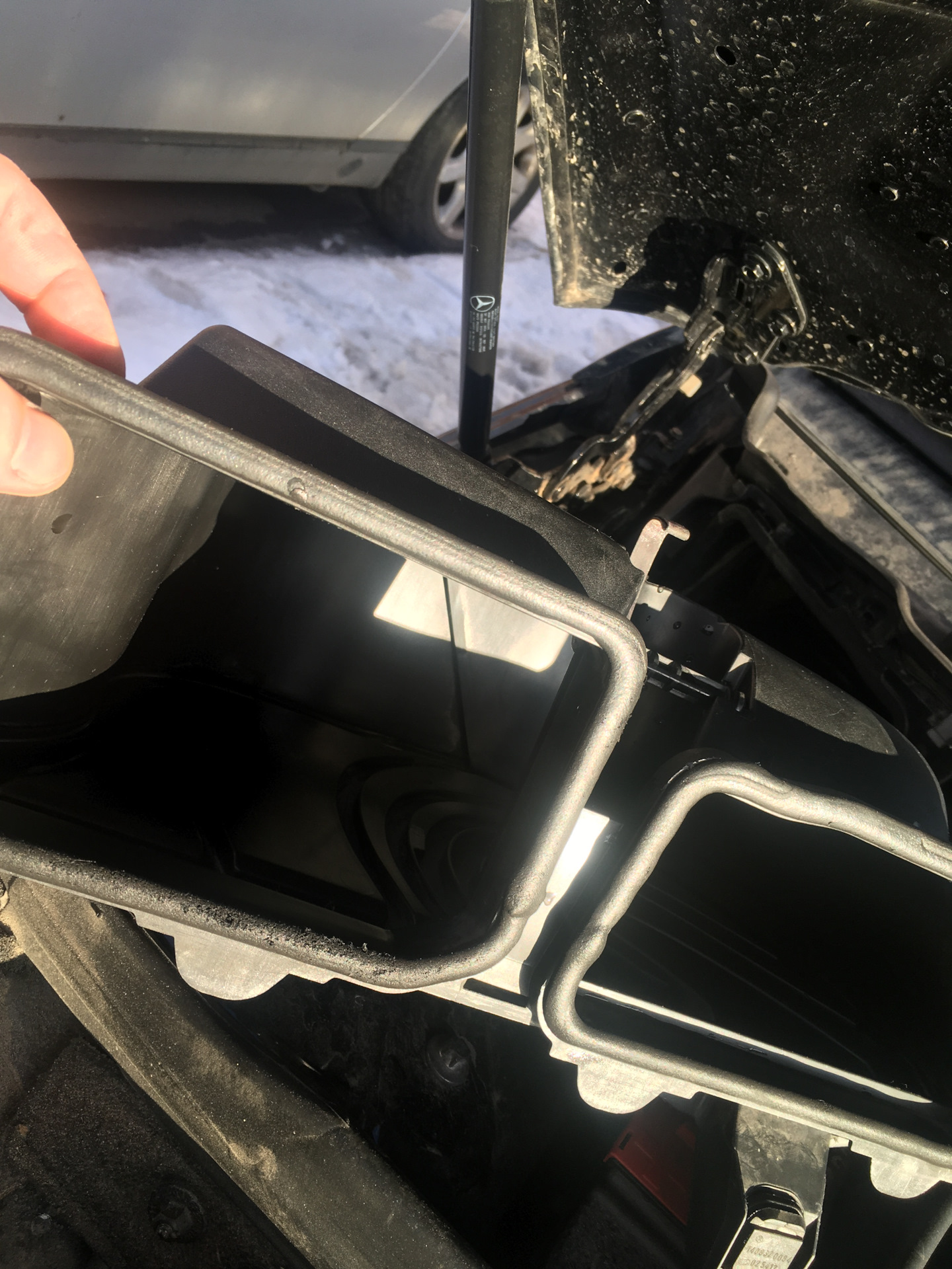 Сверчок в печке — Mercedes-Benz C-Class (W204), 1,6 л, 2013 года ...