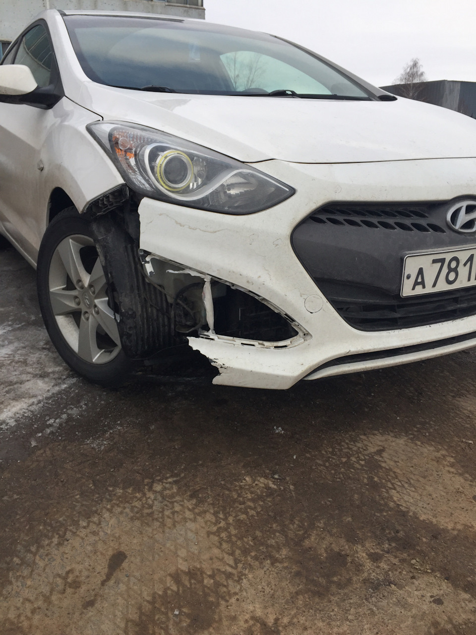 Вопрос ! Кто отправлял или получал бампер транспортной компанией — Hyundai  i30 (2G), 1,4 л, 2013 года | просто так | DRIVE2