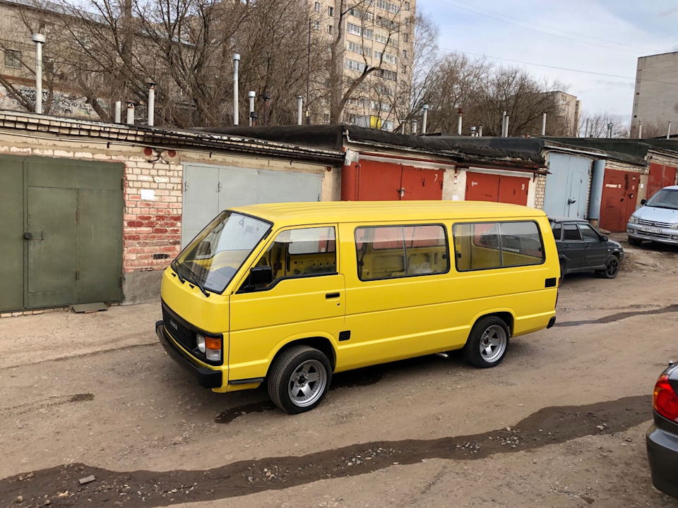 Фото в бортжурнале Toyota HiAce (H50)