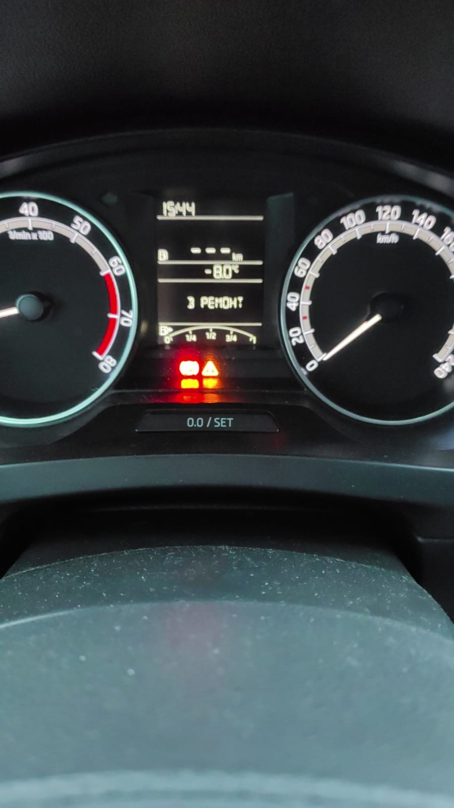 Начинается! — Skoda Rapid (1G), 1,6 л, 2019 года | поломка | DRIVE2