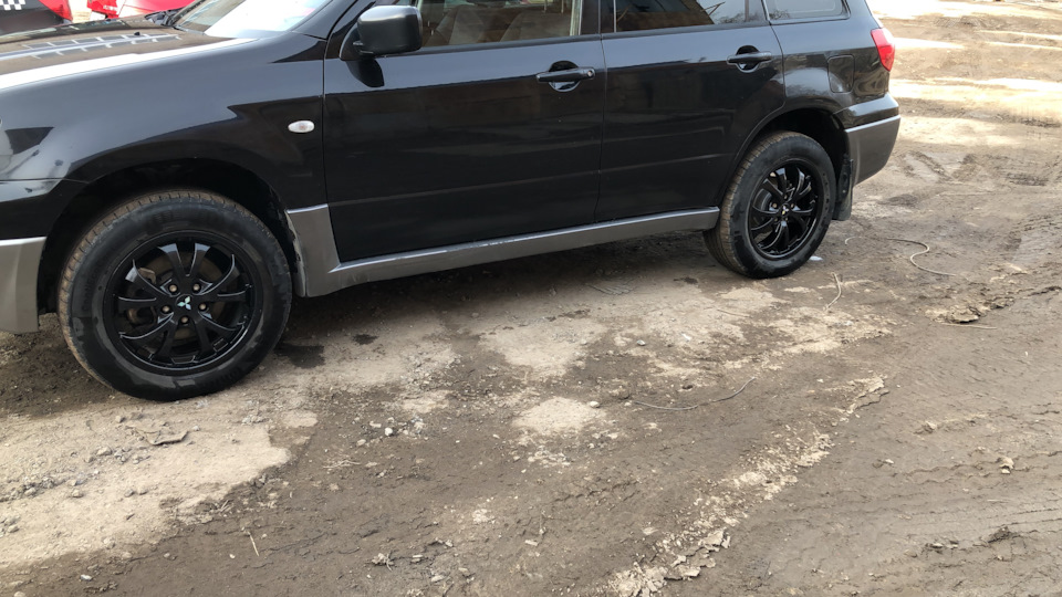 Установка магнитолы — Mitsubishi Outlander (1G), 2 л, 2007 года ...