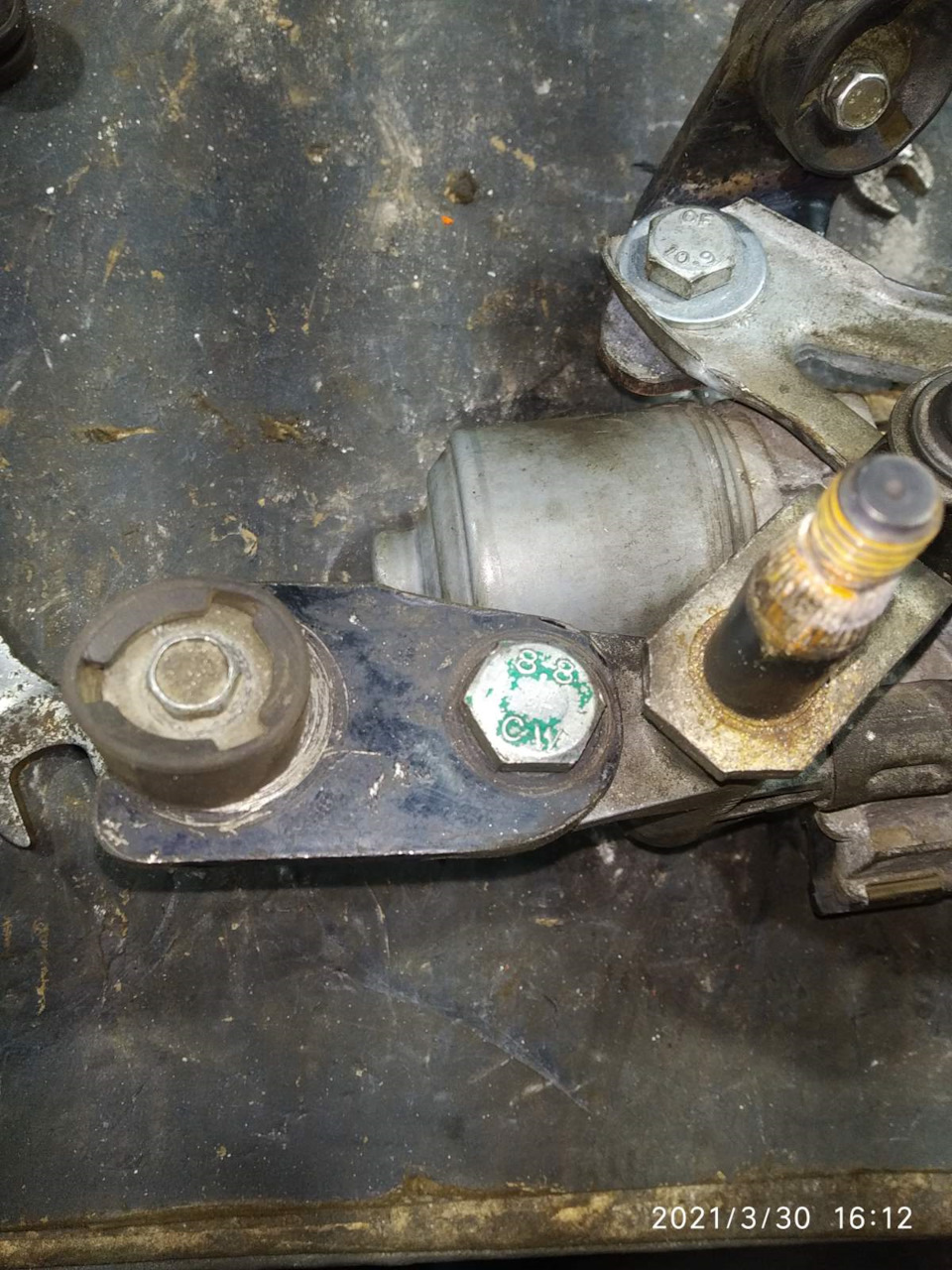 Правое ухо. — Citroen C5 (2G)