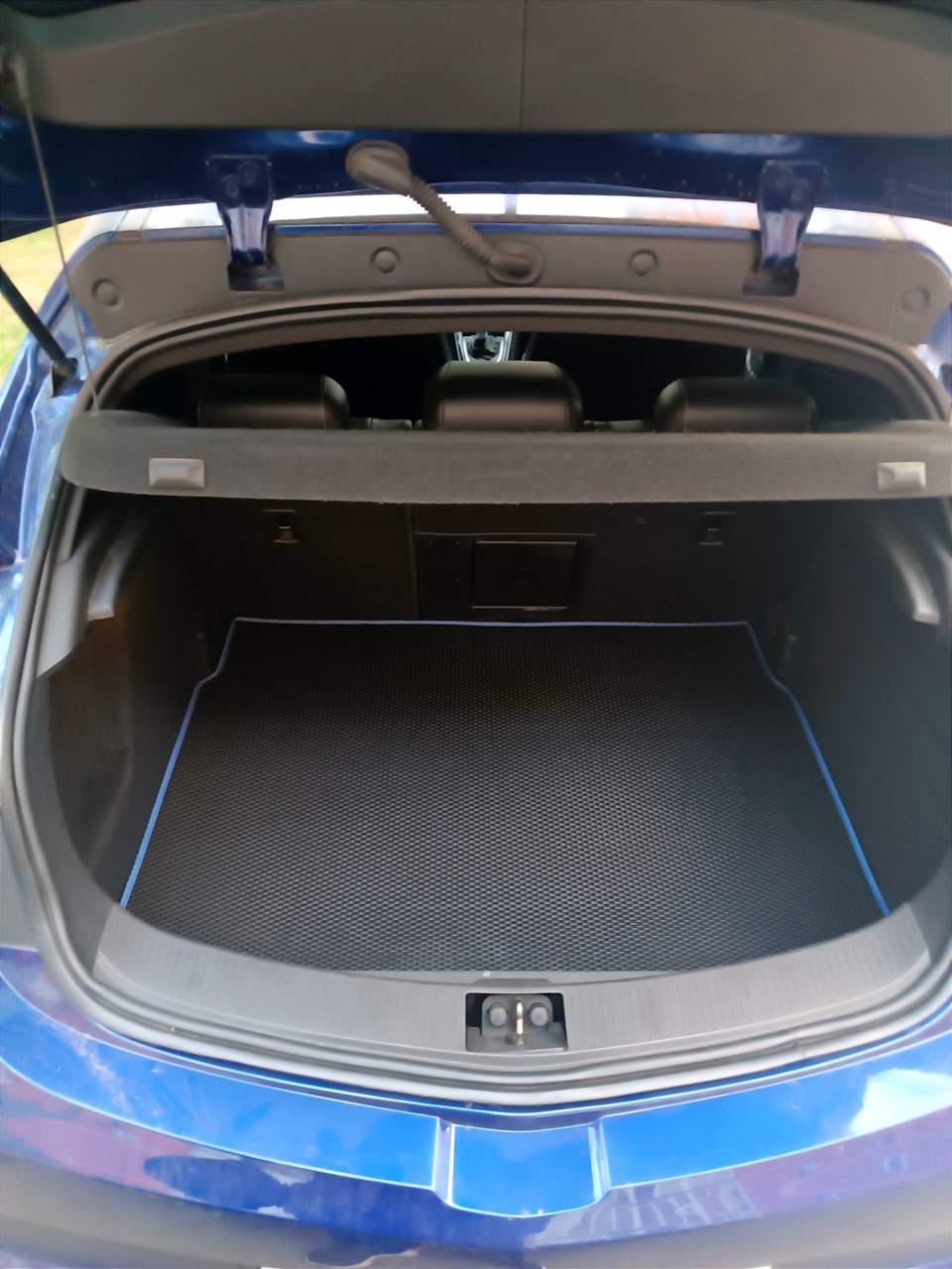 Фото в бортжурнале Opel Astra J OPC