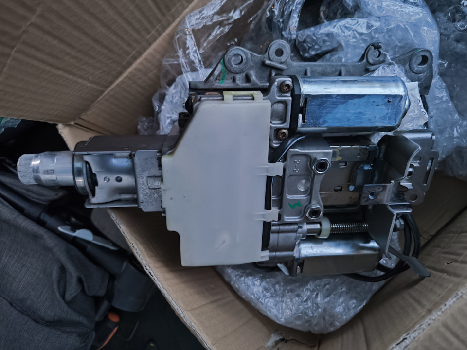 Улучшайзинг! ч.1 Замена блока борт. сети j519 для электрической рулевой ...