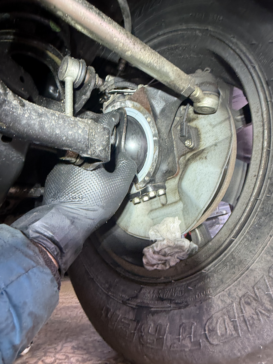 Сальник тоже промыл и продул — Suzuki Jimny (4G)
