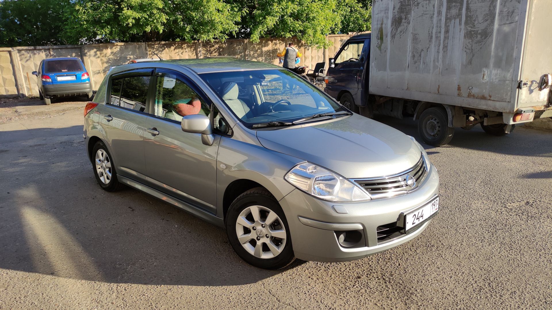 Nissan Tiida (1G) 1.6 бензиновый 2011 | Avión на DRIVE2