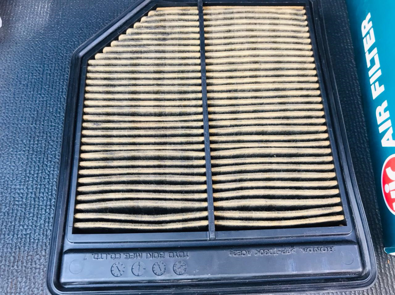 Genuine engine air filter vs. Aliexpress engine air filter ElaKiri