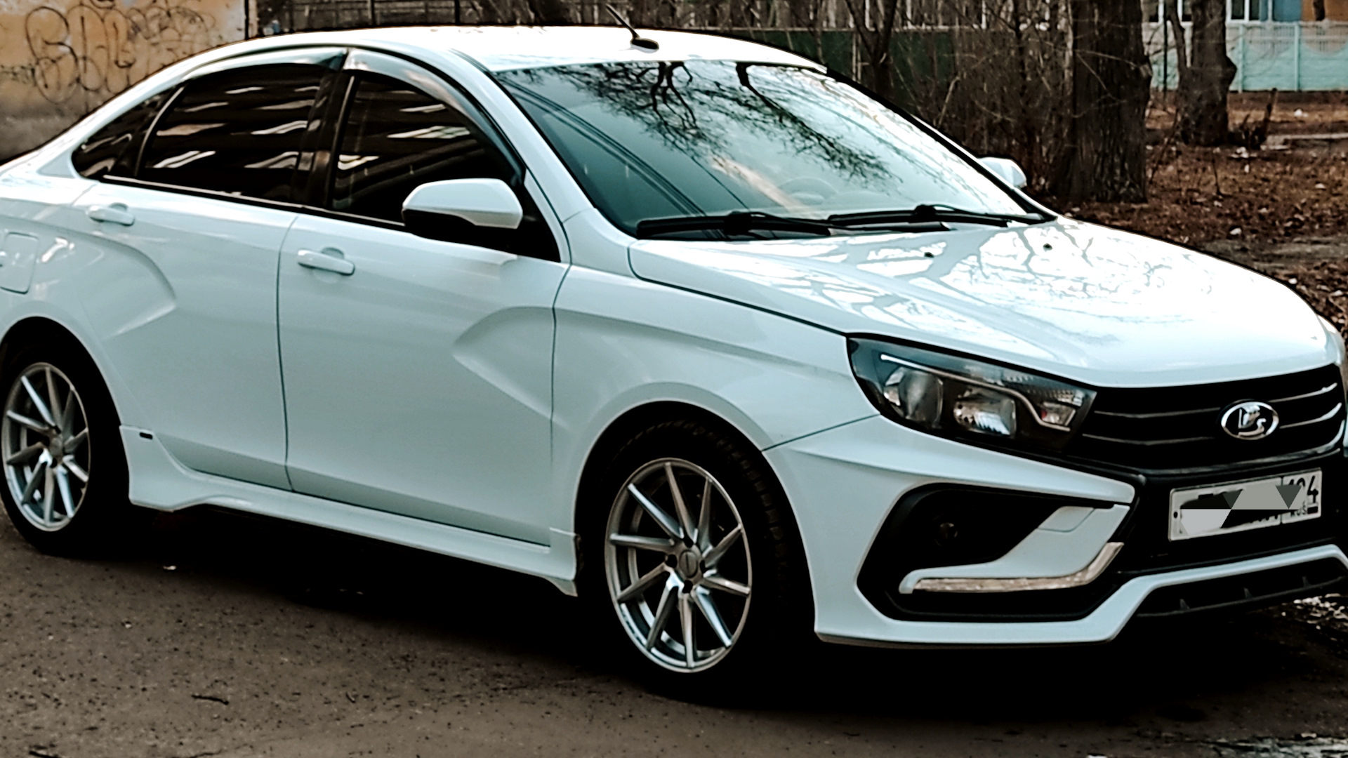 Lada Vesta 1.6 бензиновый 2016 | 