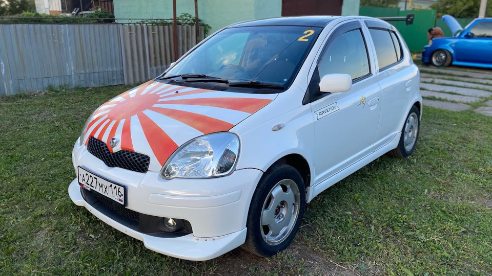 Toyota Vitz 1 5 RS