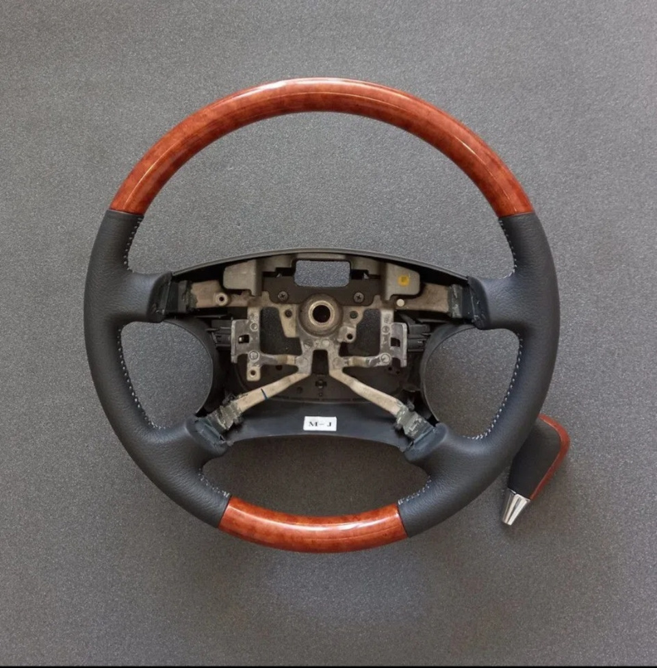 Перешив руля и ручки кпп — Toyota Mark II (110), 2 л, 2004 года ...