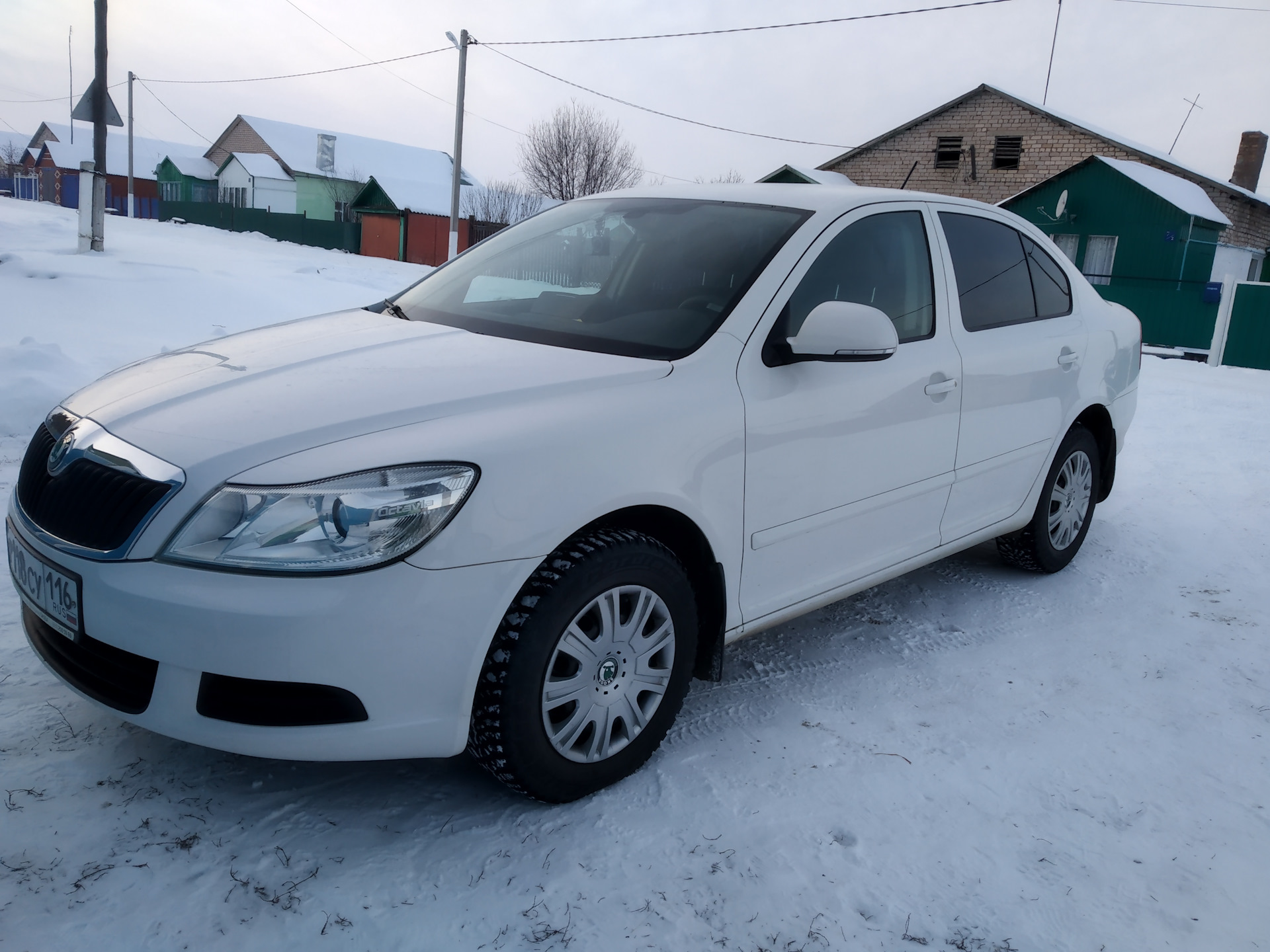 Адаптер yatour для USB, aux, SD карты на Октавию — Skoda Octavia A5 Mk2 ...