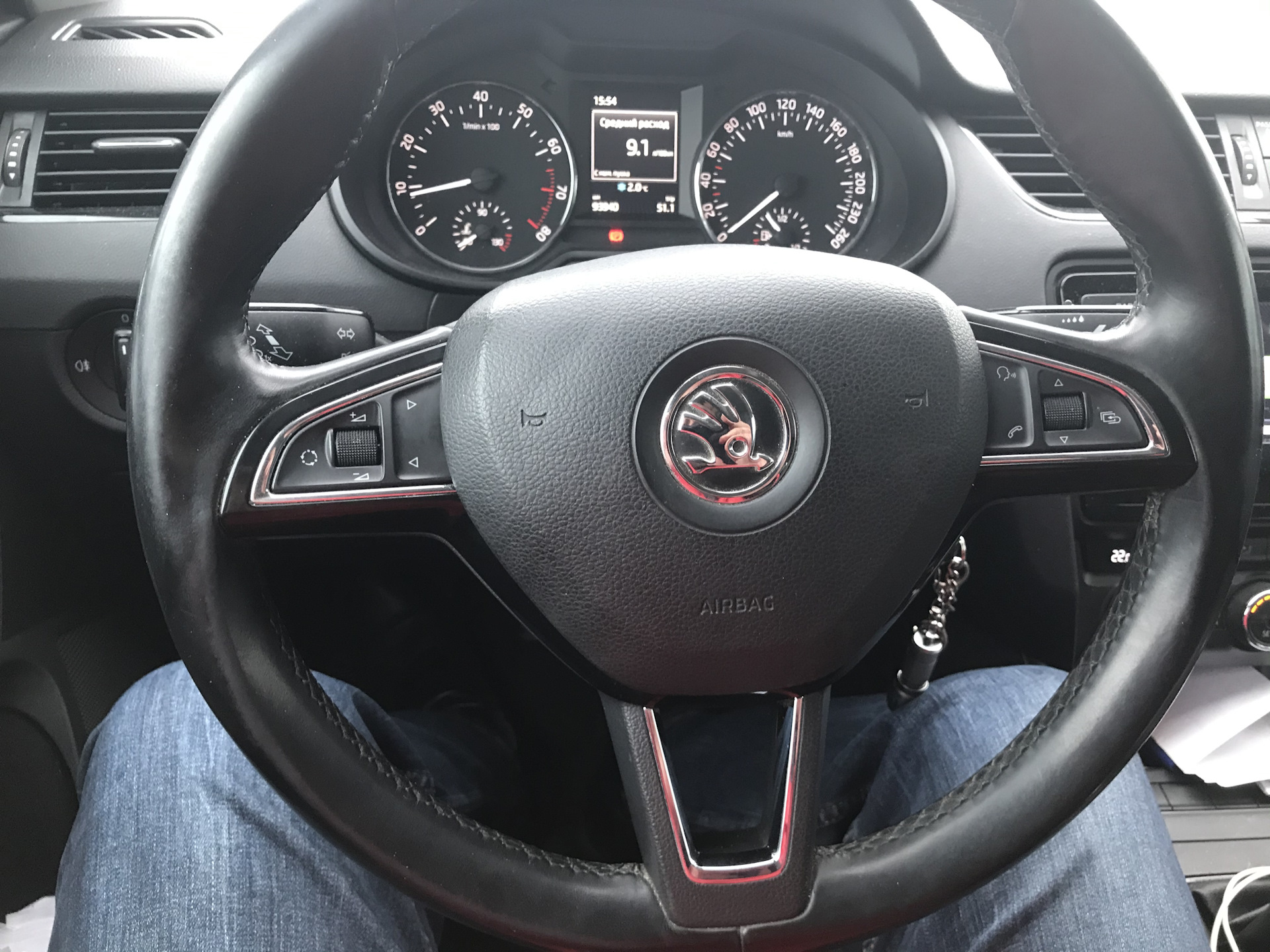 Установка кнопок руля — Skoda Octavia A7 Mk3, 1,2 л, 2014 года ...