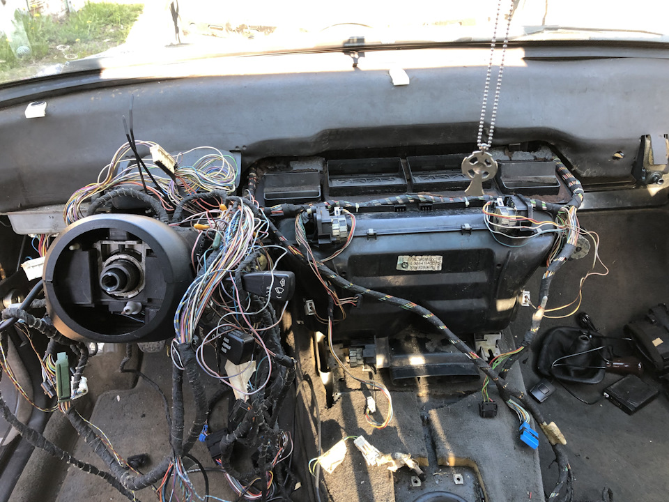 2QAAAgLHg-A-960.jpg
