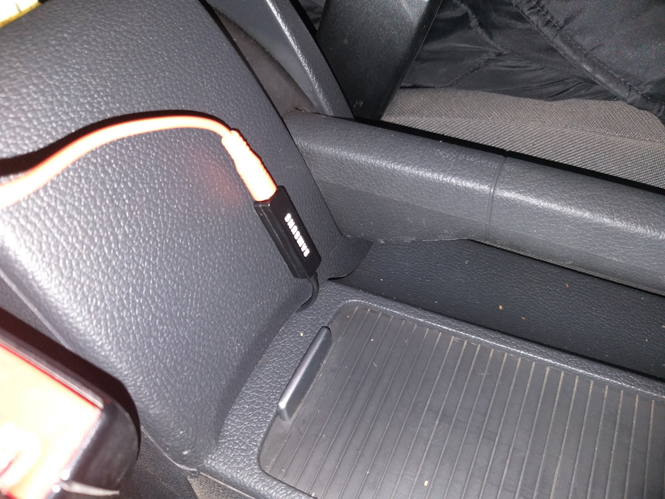 Снятие обшивки крыши W210 (дорест, седан, люк) » Драйв - всё про авто