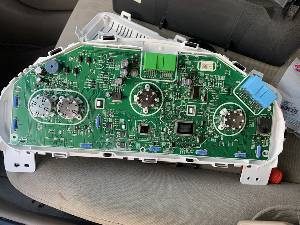 Какие светодиоды в оптитрон приборке? — Honda Civic (7G), 1,7 л, 2003 ...