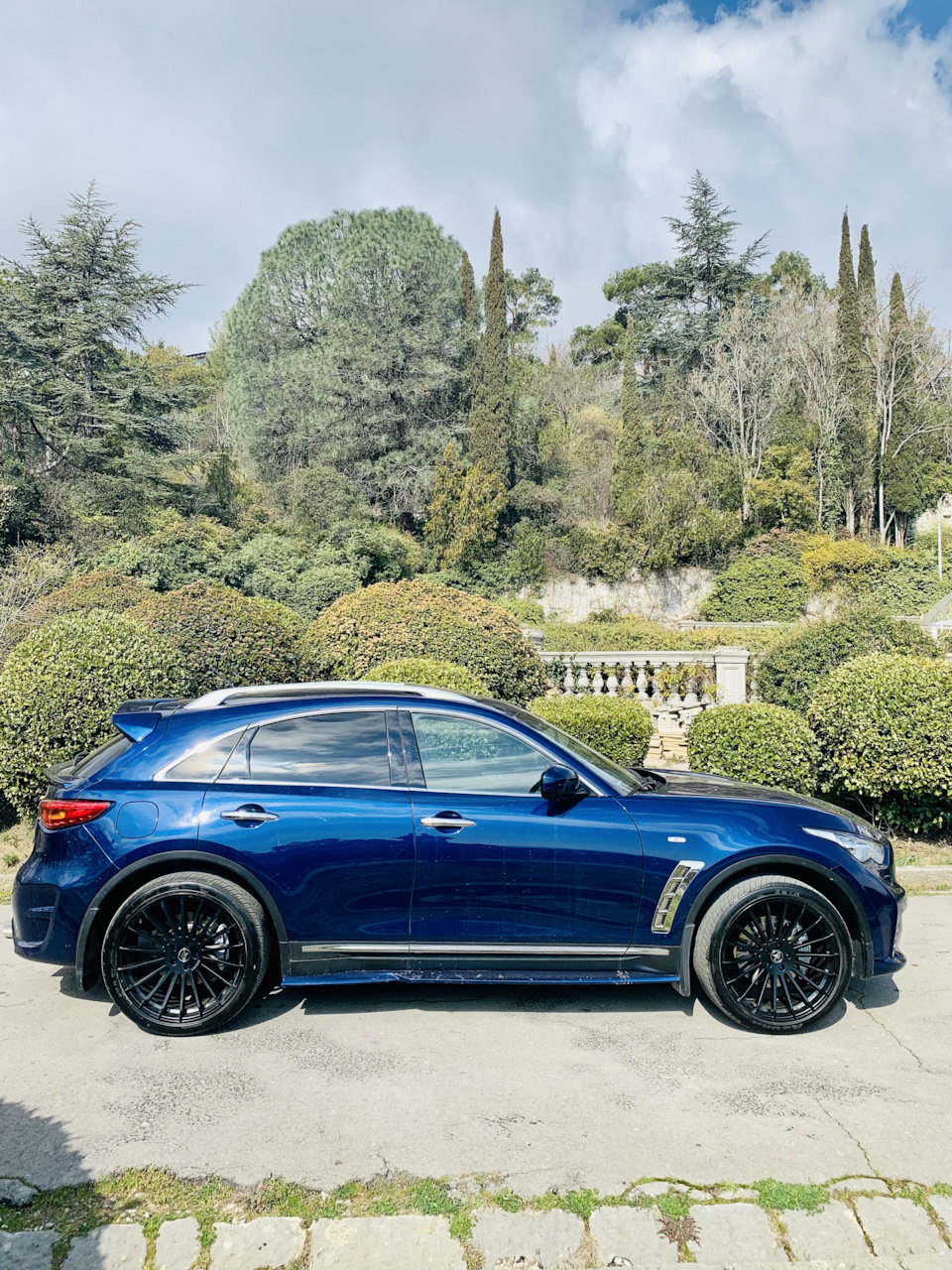 Это реально круто — Infiniti FX (2G)