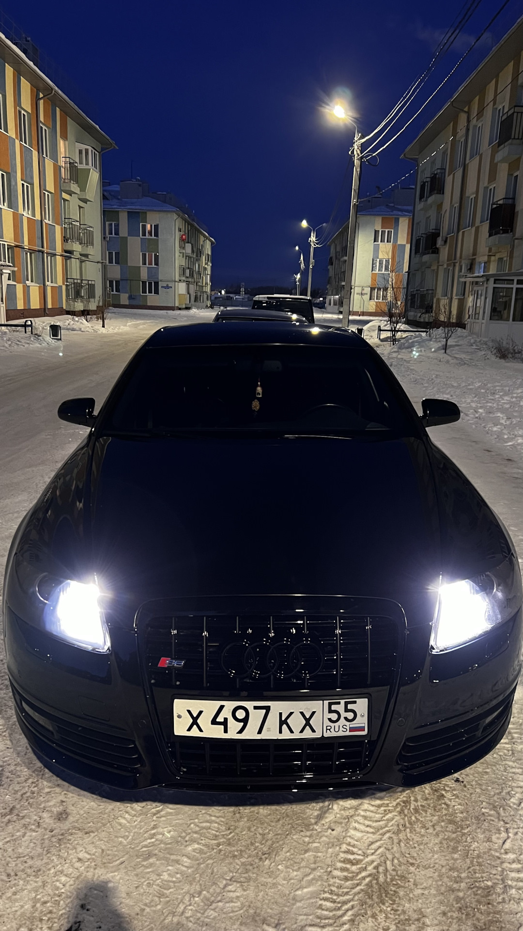 9. Бампер передний от рестайлинга — Audi A6 (C6), 3,2 л, 2007 года ...