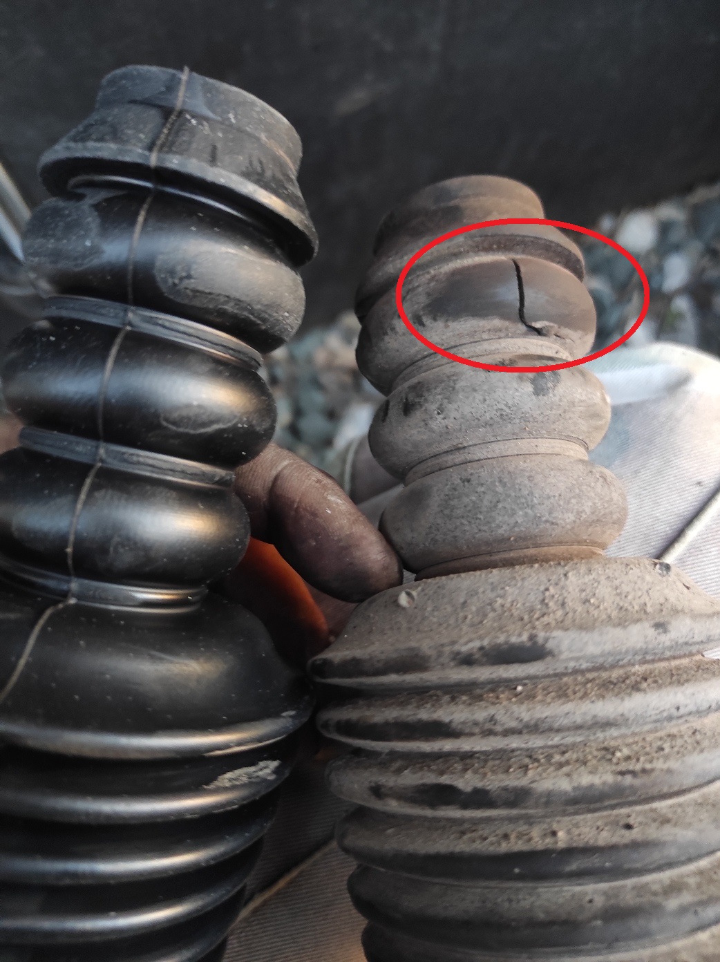 Замена передних амортизаторов на Рено Дастер. — Renault Duster (1G), 2 ...