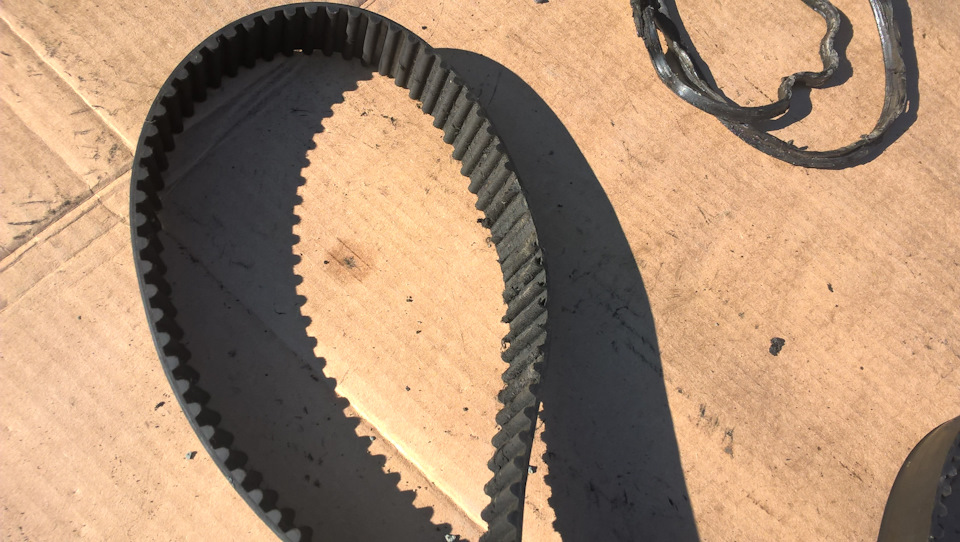 Ремень ГРМ — Mitsubishi Lancer IV