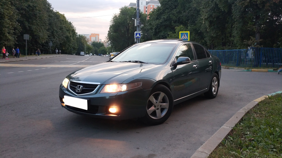 Замена стоек переднего стабилизатора (линки) на CTR — Honda Accord (7G ...