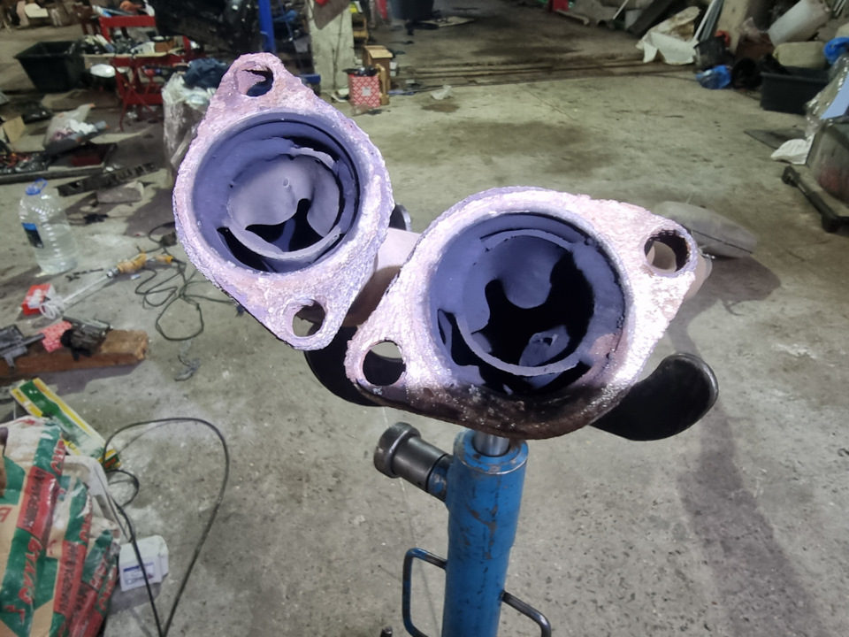 сюрприз в выхлопной трубе 😆😆 — BMW 5 series (E60), 3 л, 2006 года ...