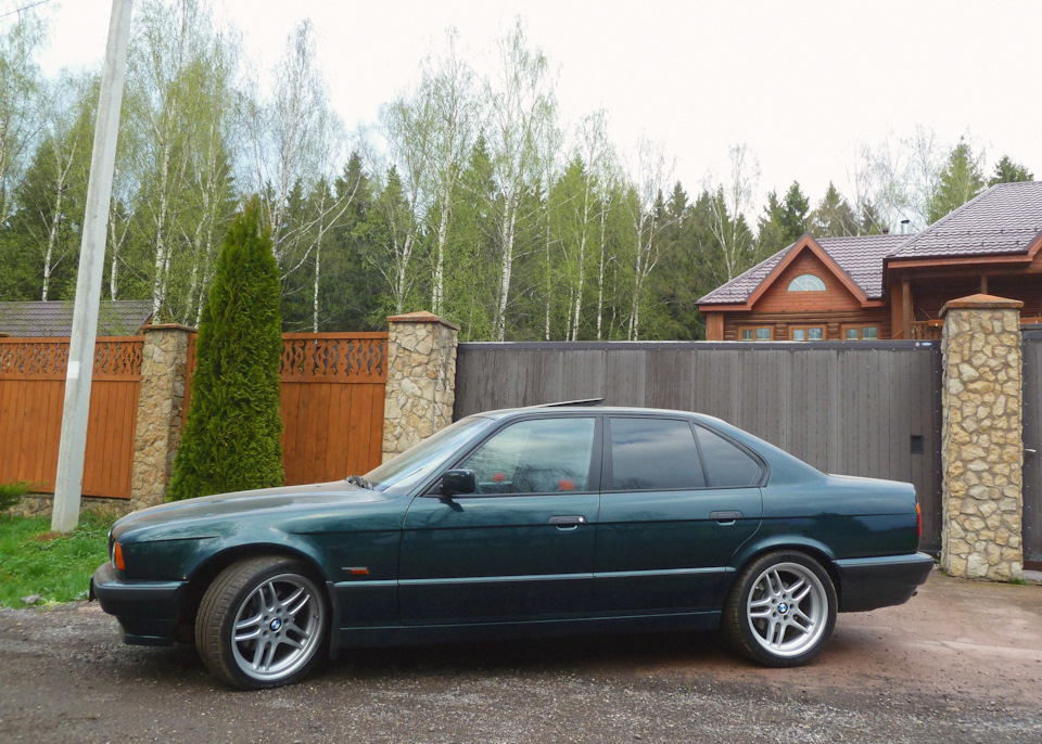 Фото в бортжурнале BMW 5 series (E34)