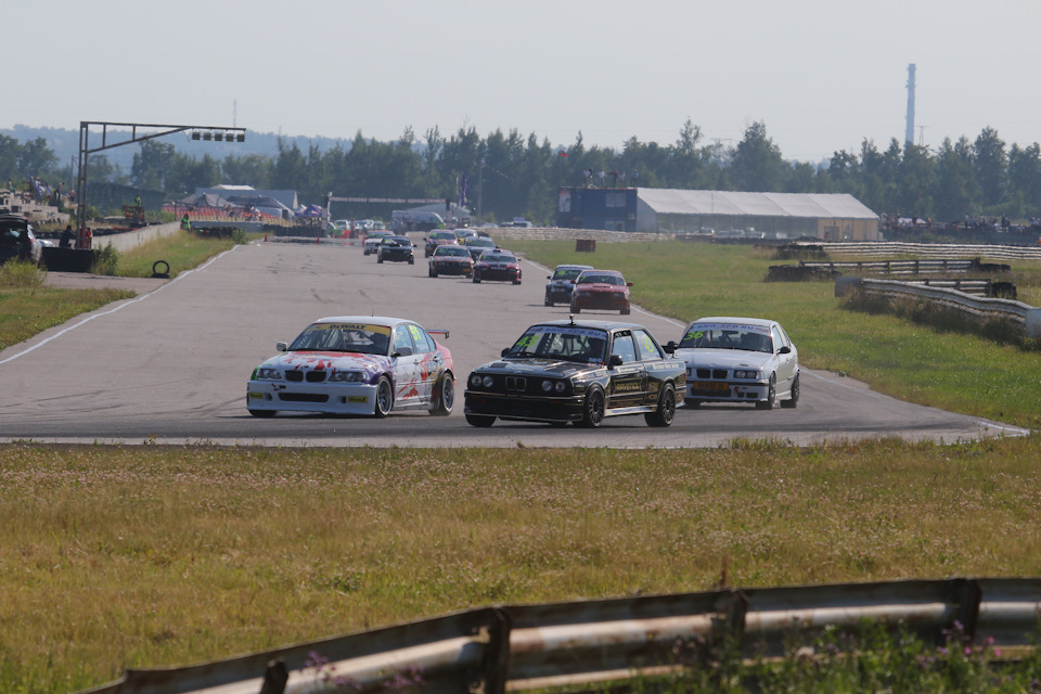 Фото в бортжурнале BMW 3 series Coupe (E30)