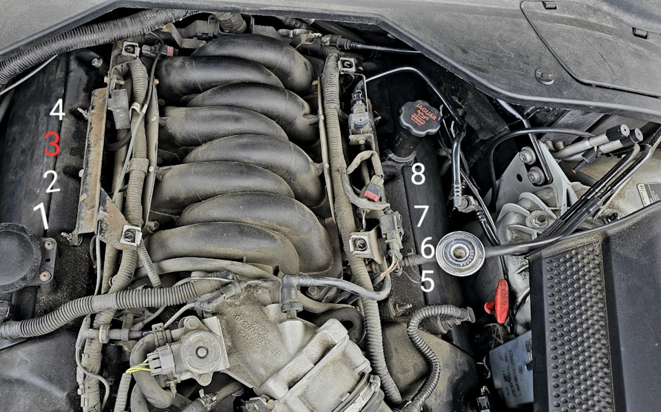 Removal and installation of a head of cylinders (Mercedes-Benz W163 (GLE-Class) 