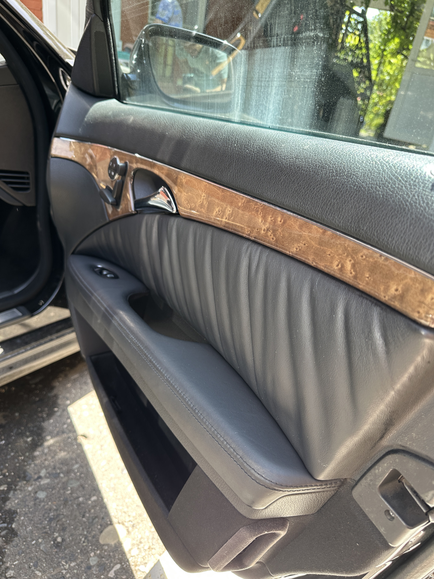 Замена решетки радиатора, обработка кожи — Mercedes-Benz E 63 AMG (W211 ...