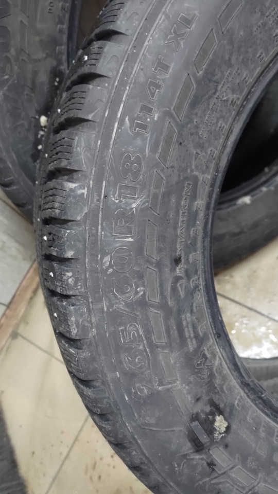 Шины зимние нешипованные Nokian 265/60 R18, литые диски 7,5Jx18 ET30 ...