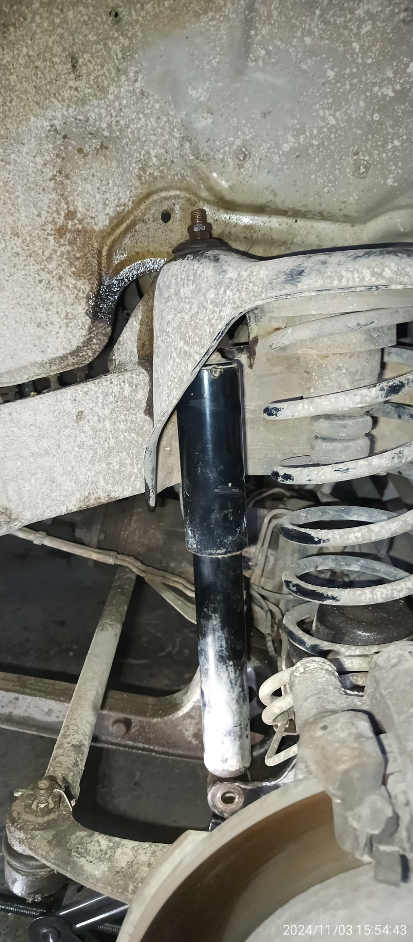 Фото в бортжурнале Suzuki Jimny (1G). Запчасти на фото: A2024110315