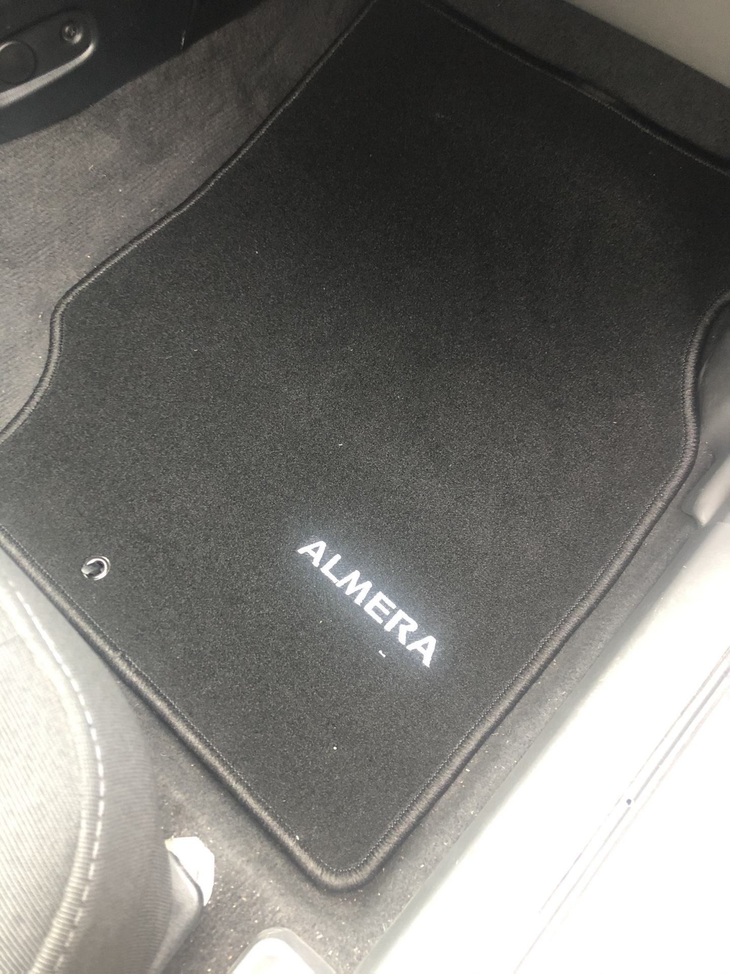 Коврики — Nissan Almera Classic (B10), 1,6 л, 2010 года | аксессуары ...
