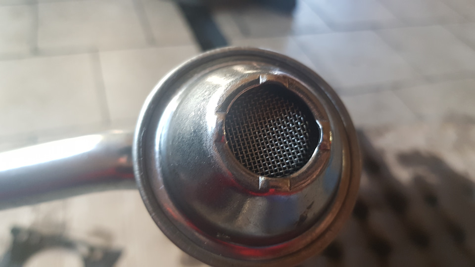 Замена масляного насоса, вакуумного насоса — Audi A4 (B5), 1,9 л, 1998 ...