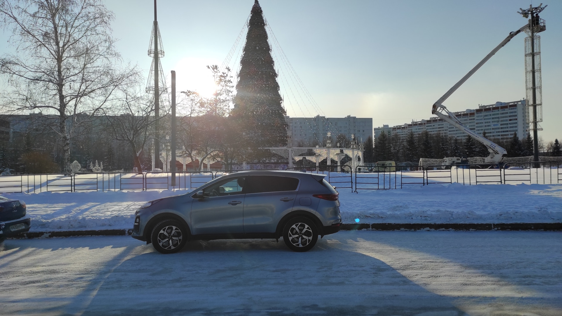 Морозы держатся, а машину обслуживать надо. — KIA Sportage (4G), 2 л, 2020  года | шины | DRIVE2