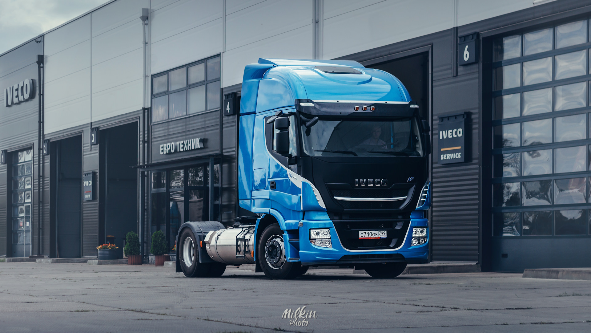 Ивеко тягач. Iveco Stralis 2020. Iveco Stralis NP. Iveco Stralis 1. Новая Ивеко Стралис 2020.