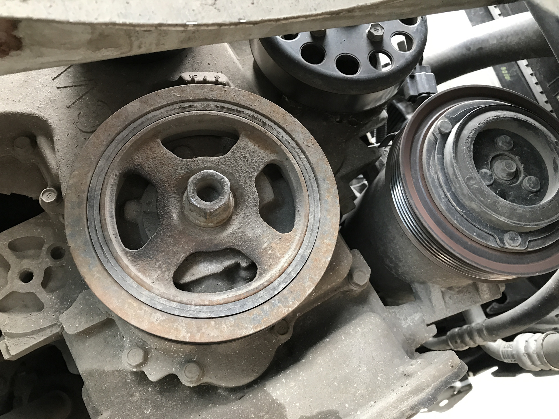 Шкив, ремень и ролик — Hyundai Elantra (5G), 1,6 л, 2013 года | своими ...