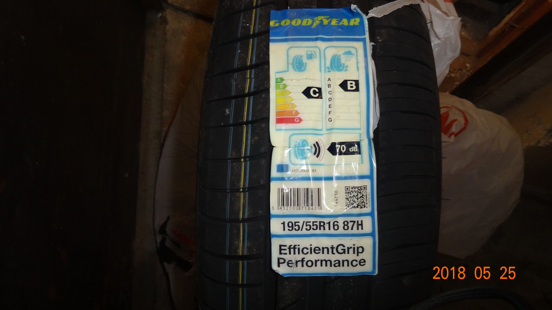 Efficientgrip performance отзывы. Goodyear EFFICIENTGRIP Performance 2 Drive 2. Goodyear EFFICIENTGRIP Performance 2 195/55 r16. Маркировка покрышек Гудиер Goodyear EFFICIENTGRIP Performance 2. Goodyear EFFICIENTGRIP Performance 2 на дисках.