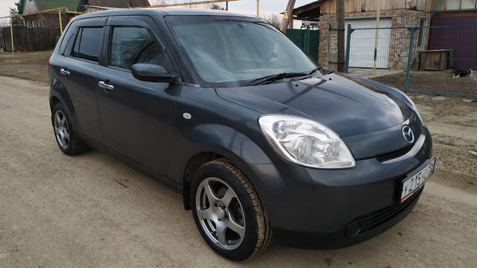 Мазда вериса 2005. Мазда вериса 2006. Мазда вериса 2004. Mazda verisa 2004. Мазда вериса 2005 параметры.