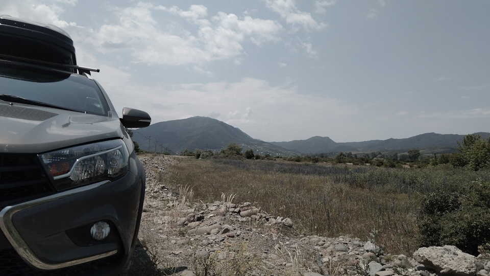 Горит сигнализатор ЕСК, до 40 км-ч руль тянет вправо… — Lada Vesta SW ...