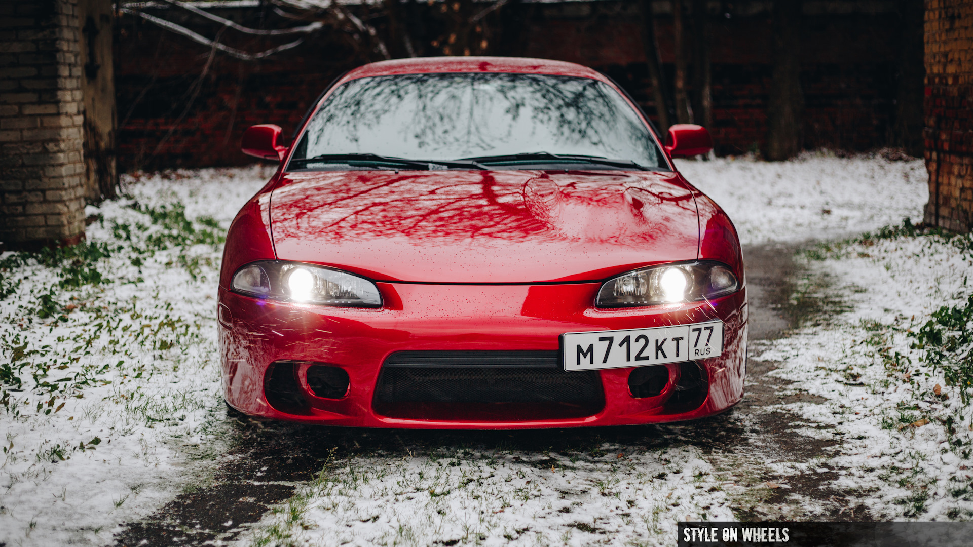 Mitsubishi Eclipse 2g Red