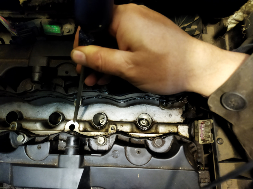 Облом свечи без выхода керамического изолятора и металлического ...