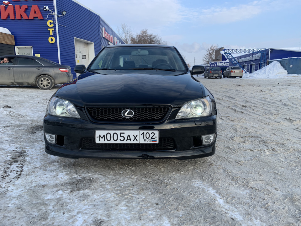 Диодные линзы в фары — Lexus IS I, 2 л, 1999 года | просто так | DRIVE2
