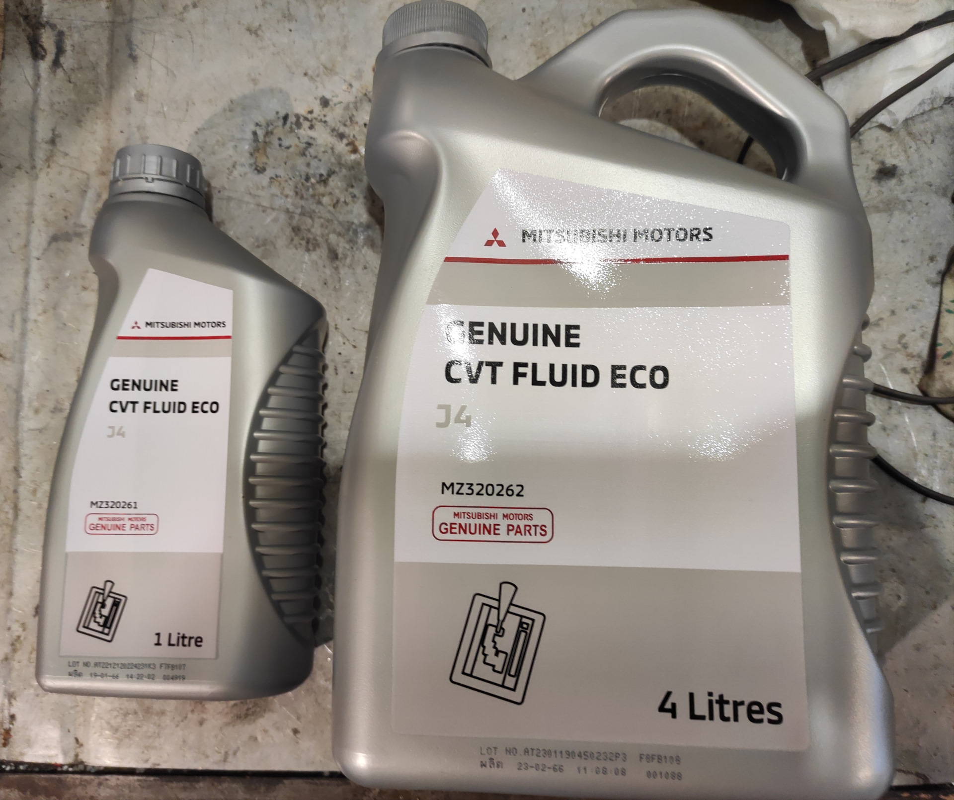 MITSUBISHI Genuine CVT Fluid Eco J4 или как я покупал масло для ...
