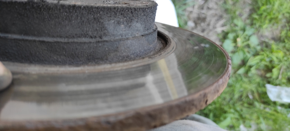 Фото в бортжурнале Renault Logan (1G)