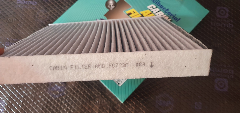 Добротный салонный фильтр в Тигуан — Volkswagen Tiguan (2G), 1,4 л ...